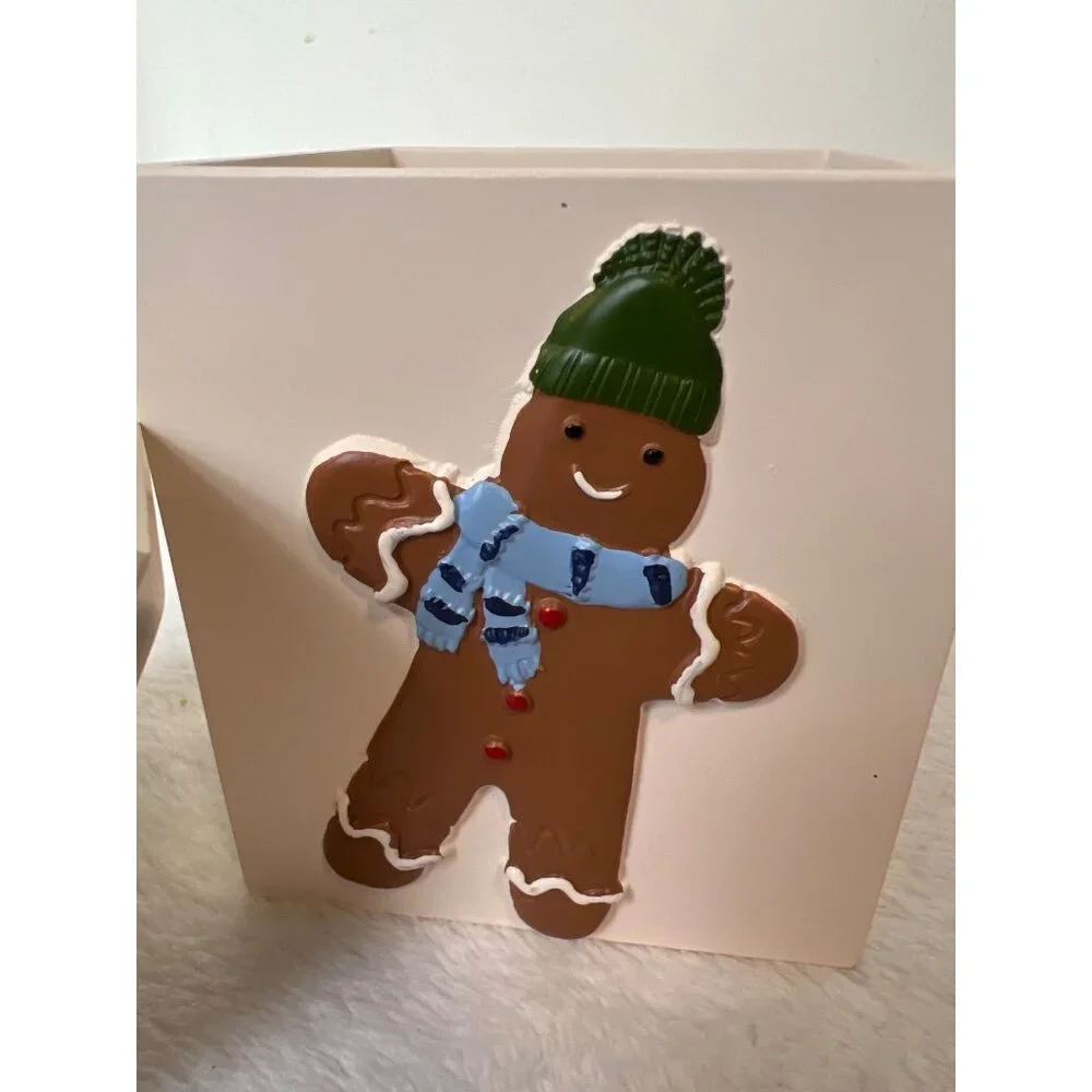 Wondershop Gingerbread Canister with Lid Christmas Holiday 4 X 4 Bathroom